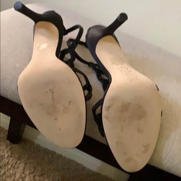 Black dress heels - Picture 4 of 4